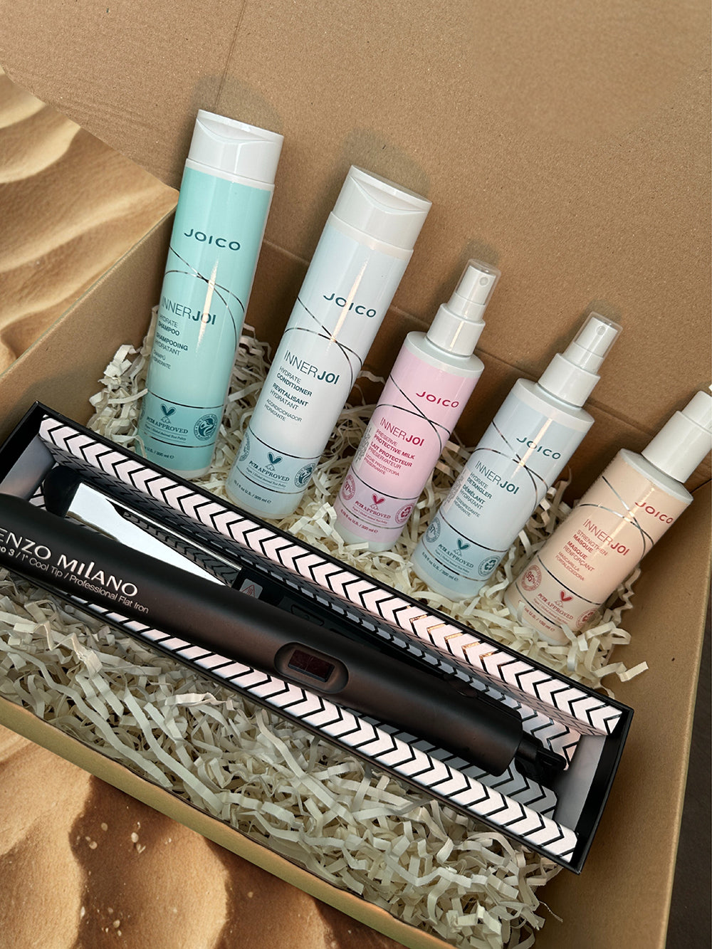 Box vegano hidratación Joico Inner Joi Hydrate + Plancha Profesional de regalo